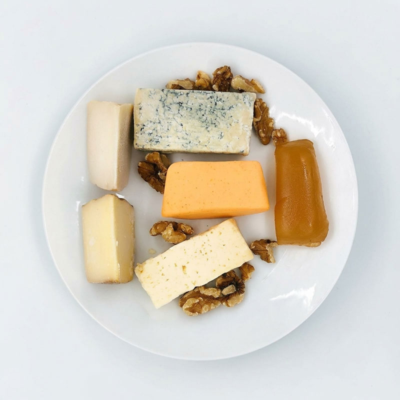 Tablas de 5 Quesos Asturianos - Sabores del Cantábrico