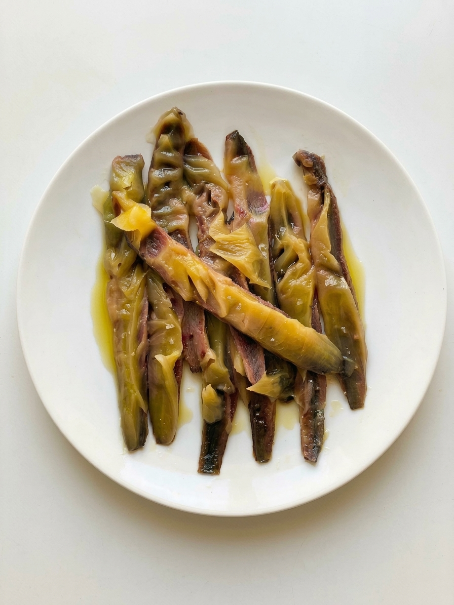 Filetes de Anchoa en Mantequilla Pasiega - Conservas Catalina (110g) - vista aerea plato
